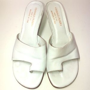 Donald Pliner White Pumps